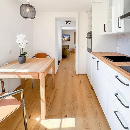 Zer Treichi Apartment